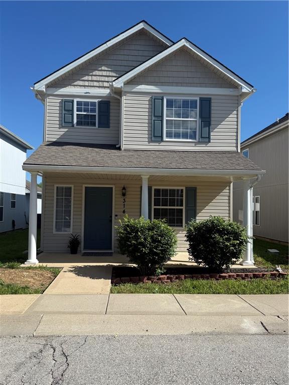 Photo of 314 NE Coldwater Creek Drive
