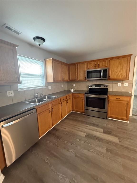 Photo 6 of 314 NE Coldwater Creek Drive