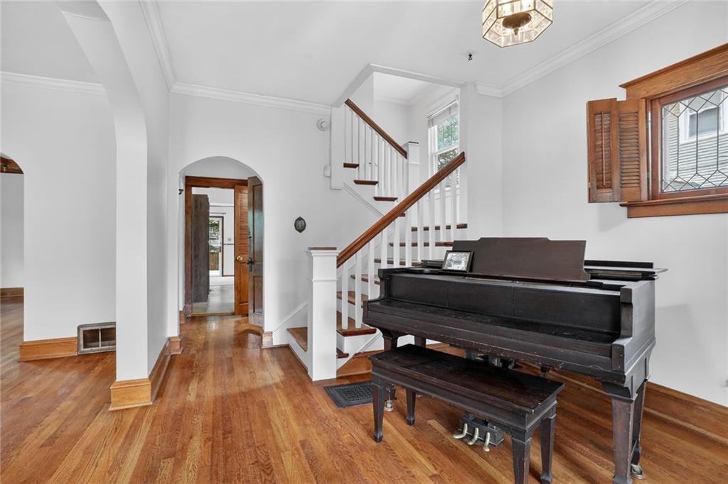 Photo 3 of 907 W 32nd Street
