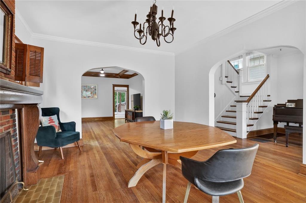 Photo 5 of 907 W 32nd Street