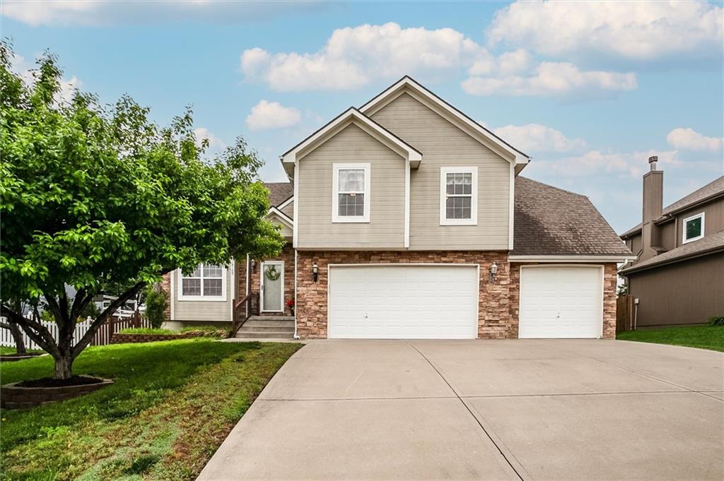 Photo of 18109 Guinevere Court