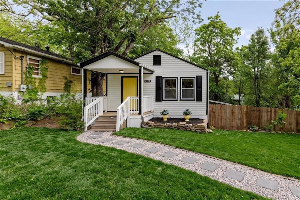Photo of 12107 Henry Street