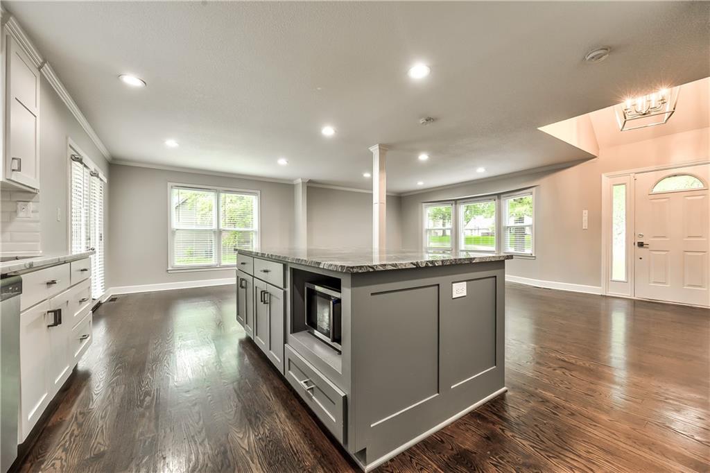 Photo 6 of 16402 Riggs Road
