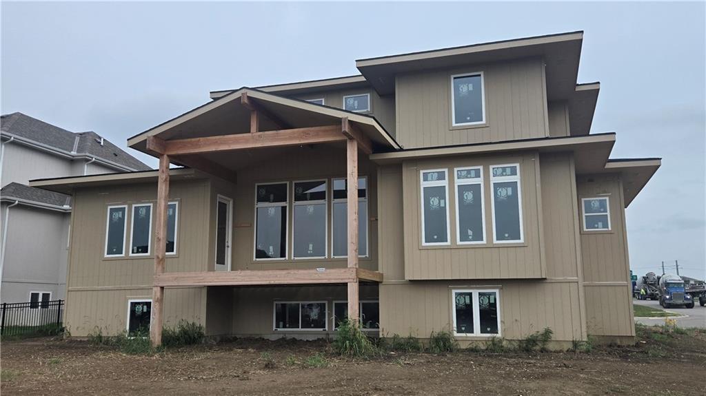 Photo 4 of 12501 W 184th Street