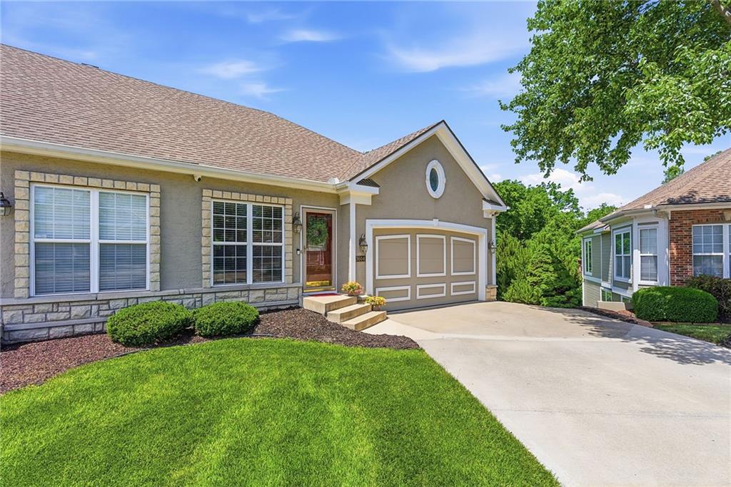 Photo 2 of 3604 S Bolger Court