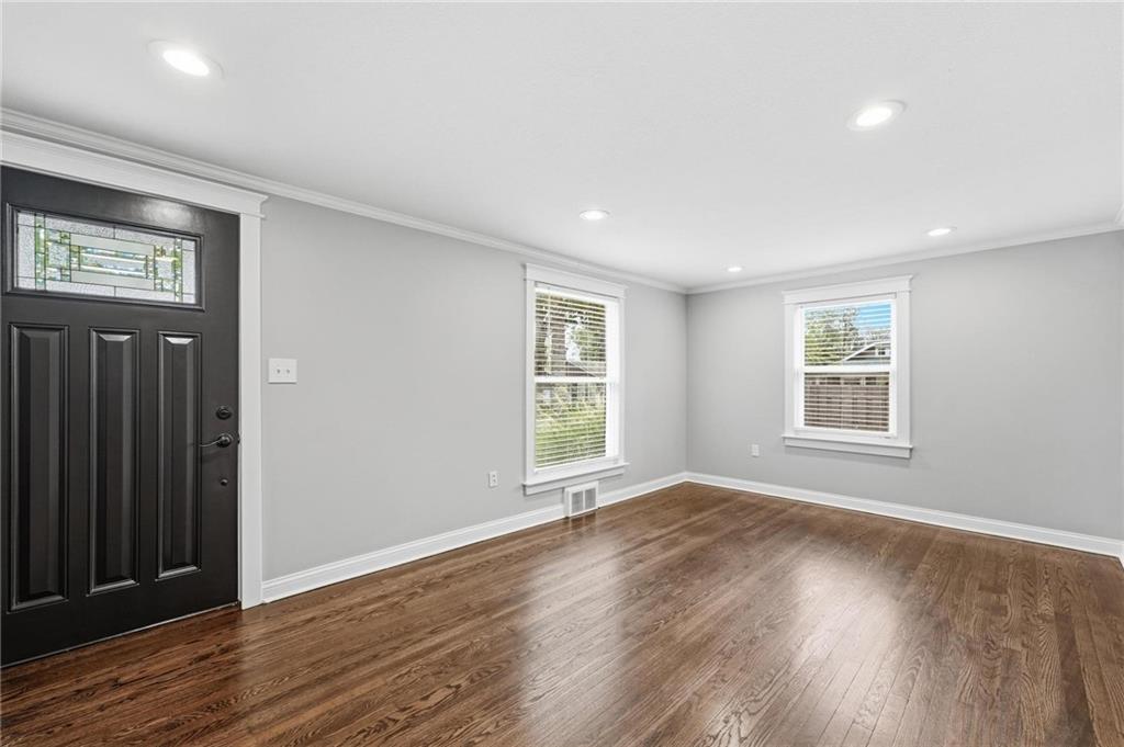 Photo 3 of 7744 Grand Avenue