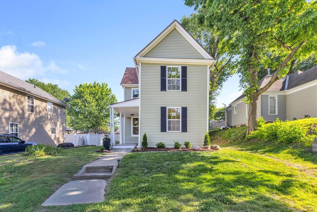 Photo of 2816 Lafayette Street