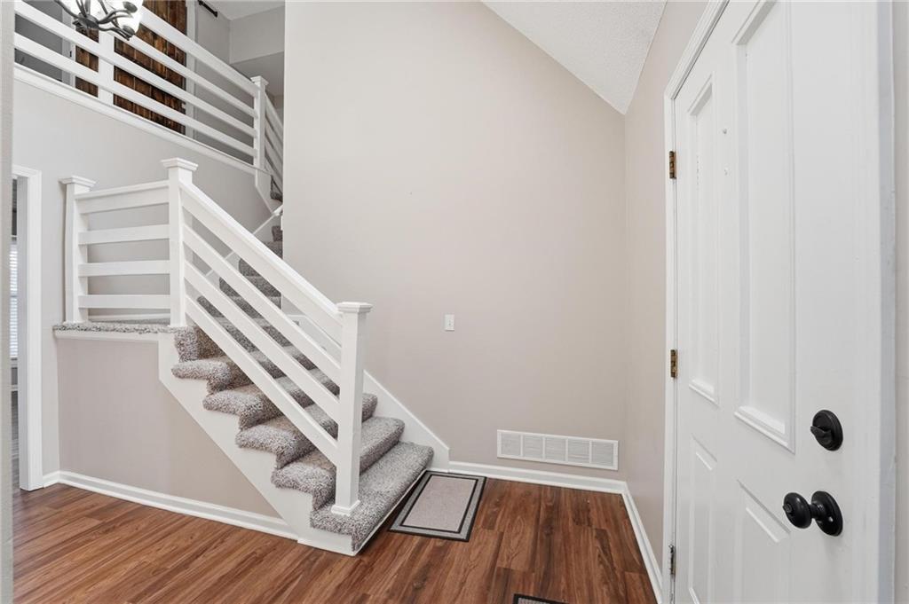 Photo 4 of 17532 W 116th Street