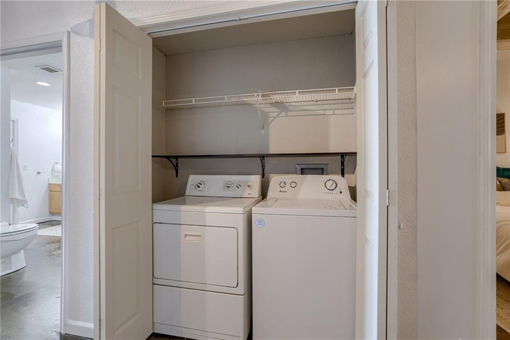 Photo 4 of 321 W 7th Street #306
