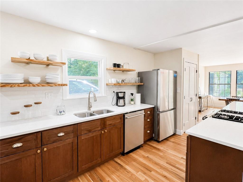 Photo 7 of 9214 Chestnut Avenue
