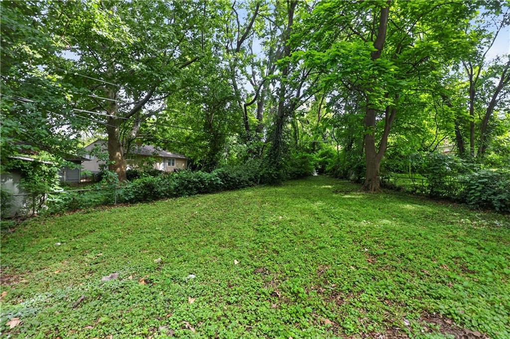 Photo 5 of 7807 Ruskin Way