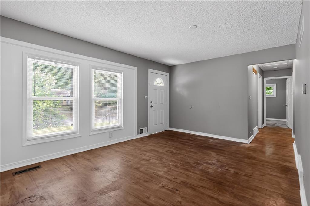 Photo 6 of 7807 Ruskin Way
