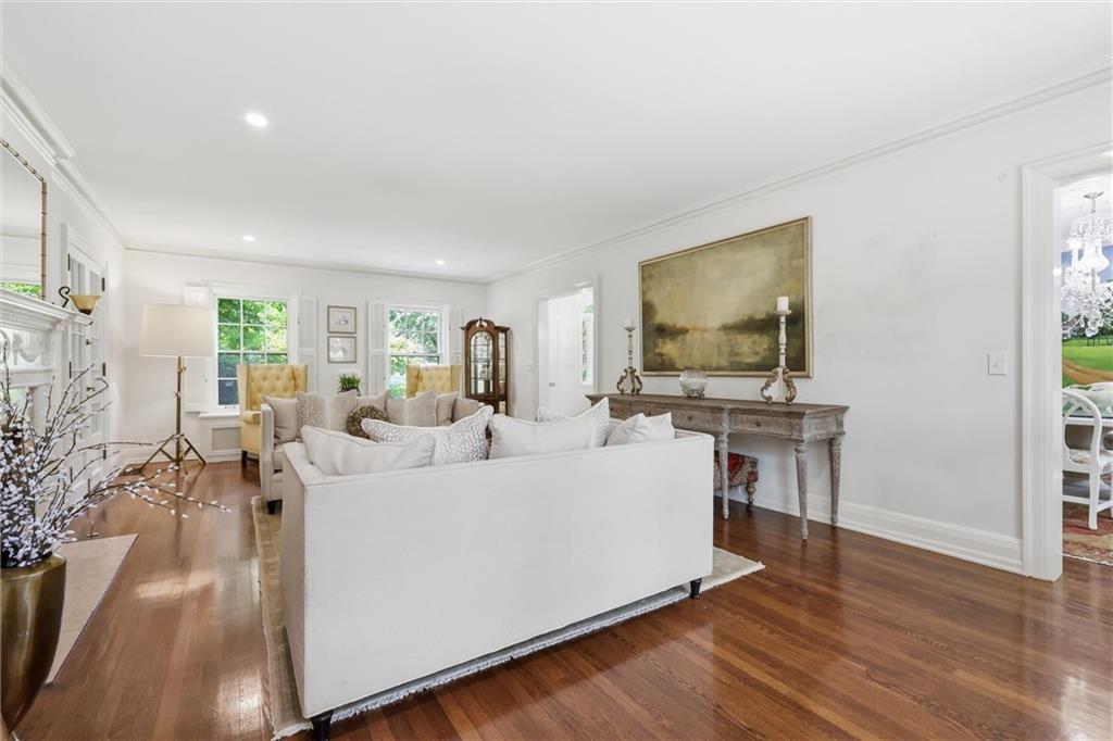 Photo 5 of 1217 W 58th Street
