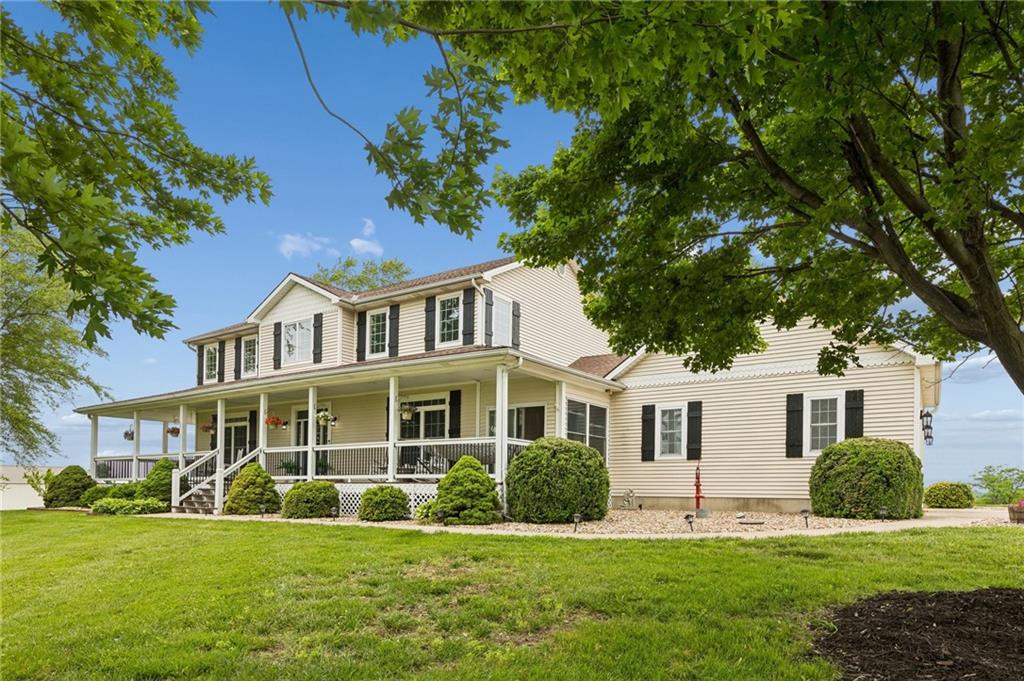 Photo 6 of 17308 Endicott Road