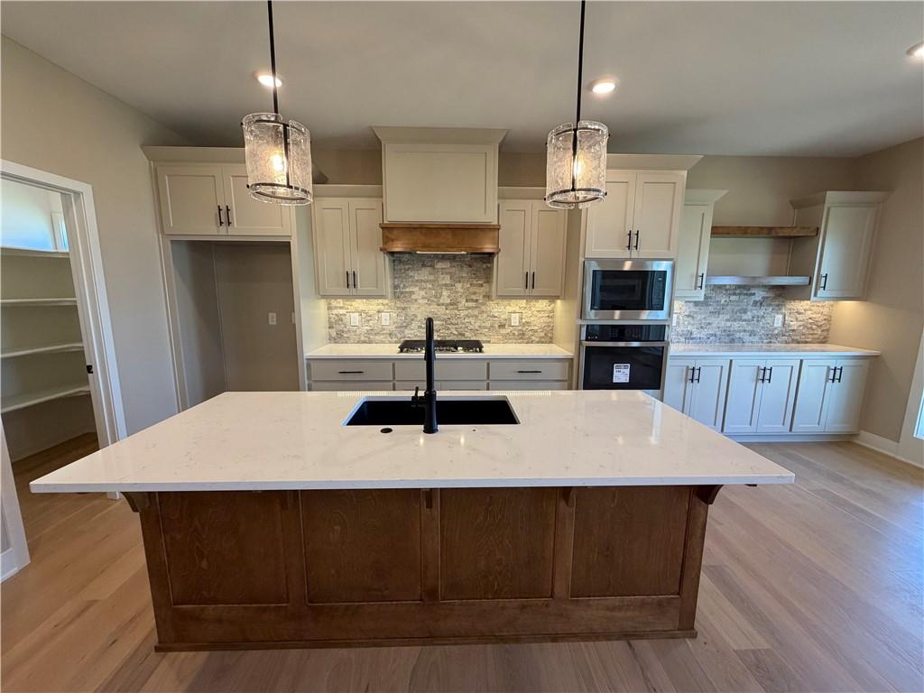 Photo 4 of 508 Skyview Lane