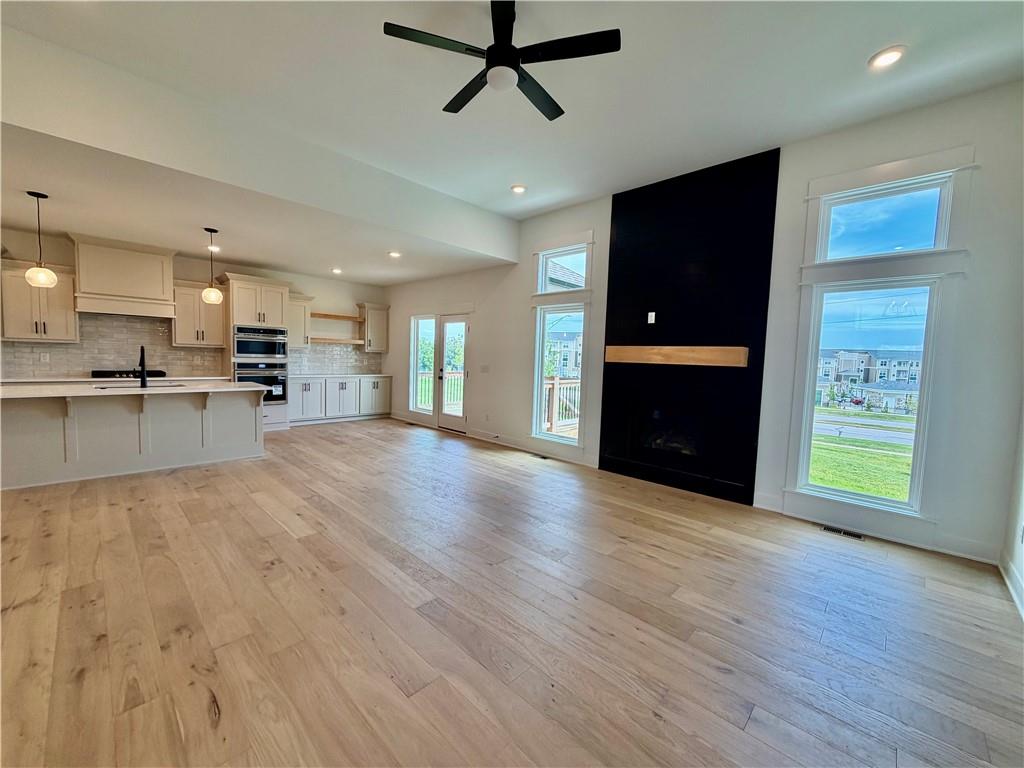 Photo 4 of 504 Skyview Lane