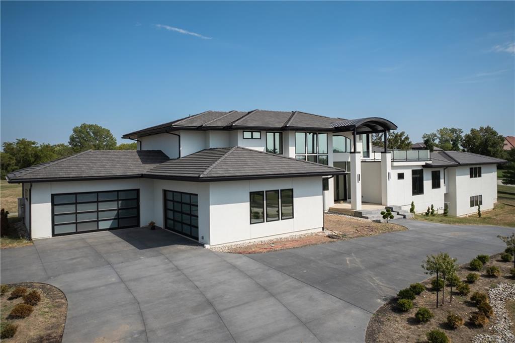 Photo 4 of 3331 S Saddle Ridge Court