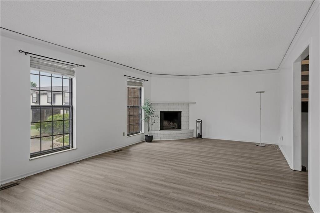 Photo 6 of 10236 Cedarbrooke Lane