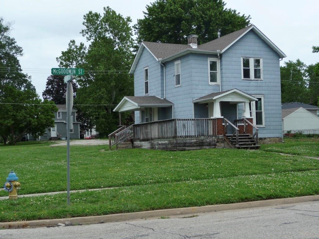 Photo 2 of 325 McGoodwin Street