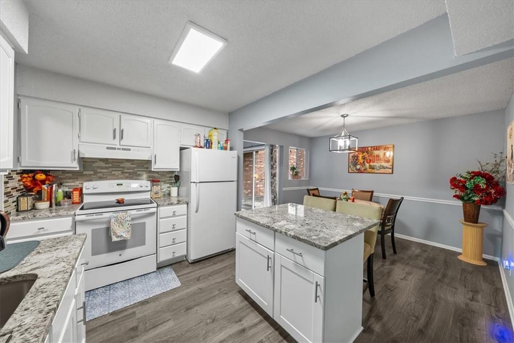 Photo 4 of 10104 W 96th Street #C