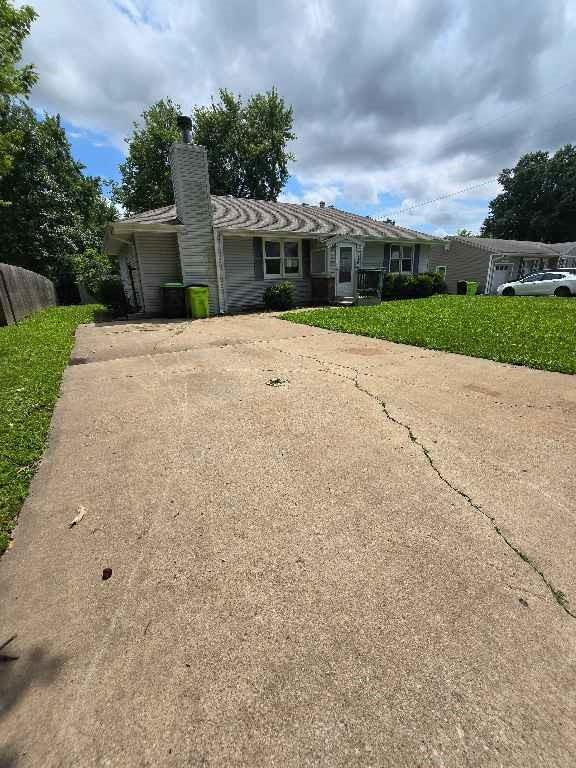 Photo of 109 E Joy Street