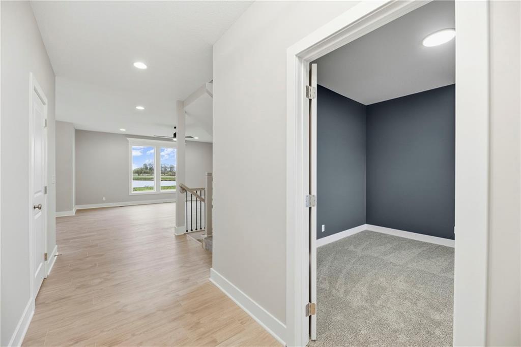 Photo 7 of 18725 W 193rd Street