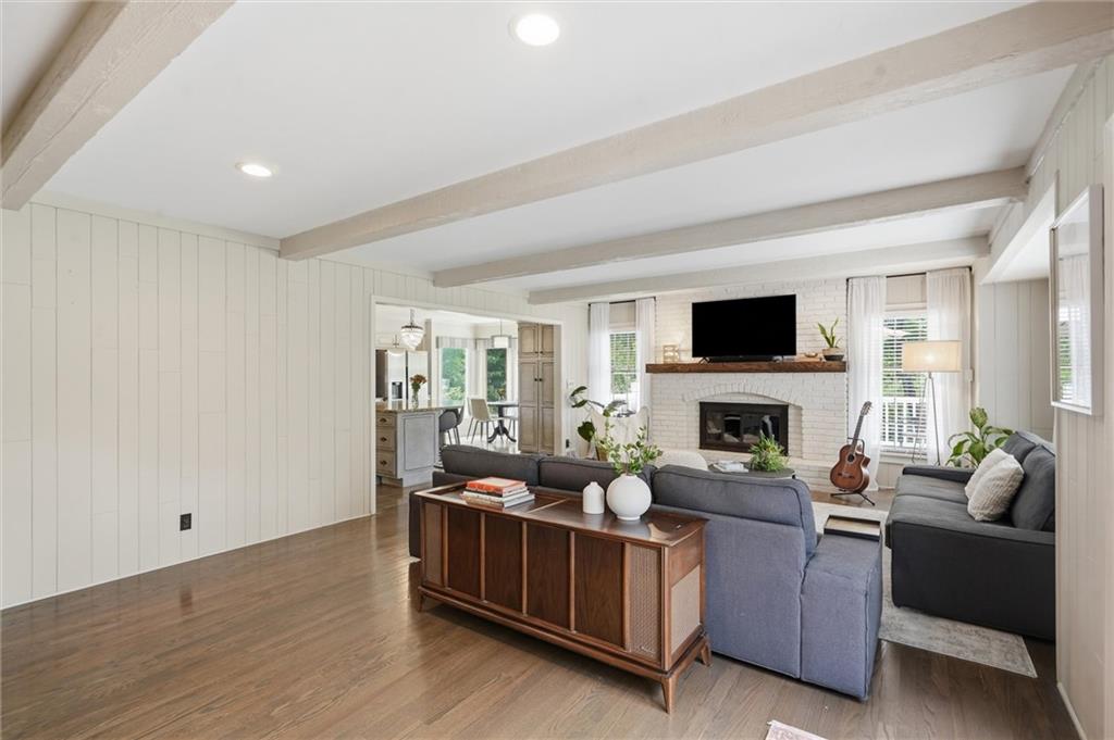Photo 7 of 11904 Aberdeen Road