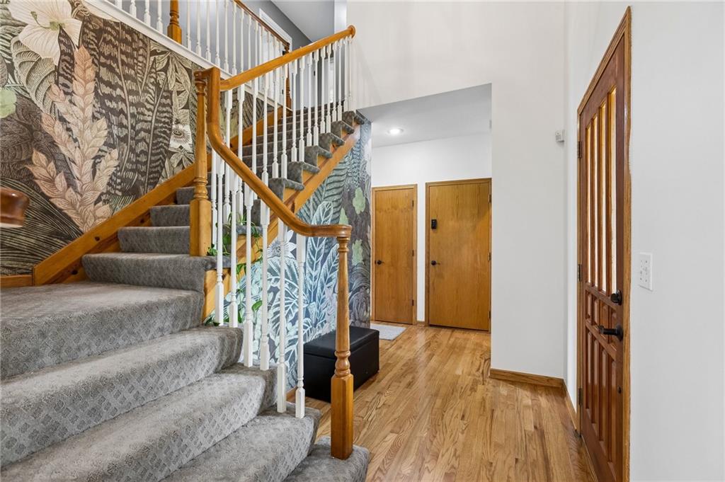 Photo 5 of 12823 Perry Street