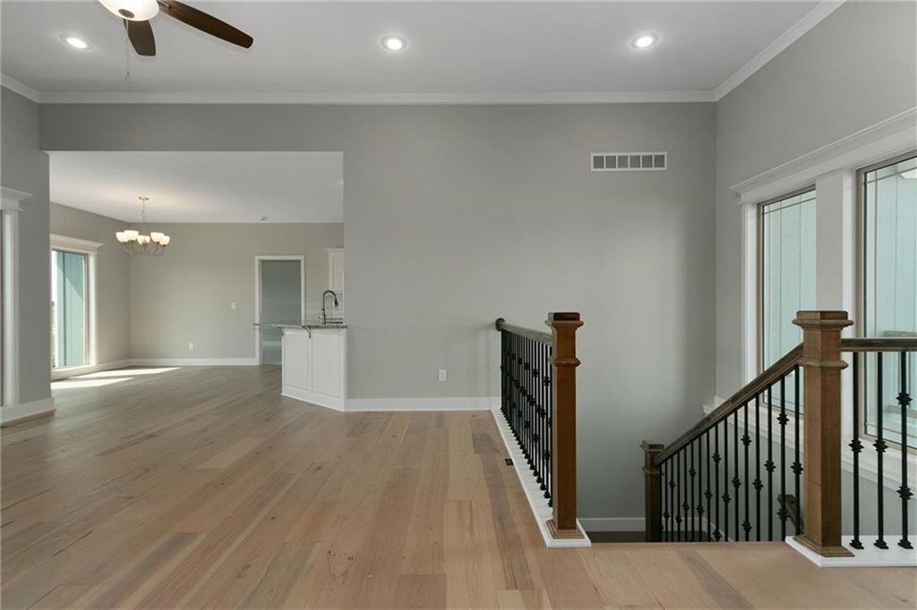 Photo 6 of 11111 N Bristol Avenue