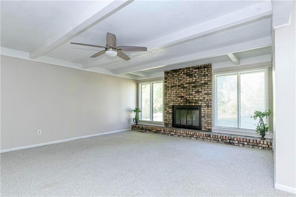Photo 2 of 8920 E 81st Street