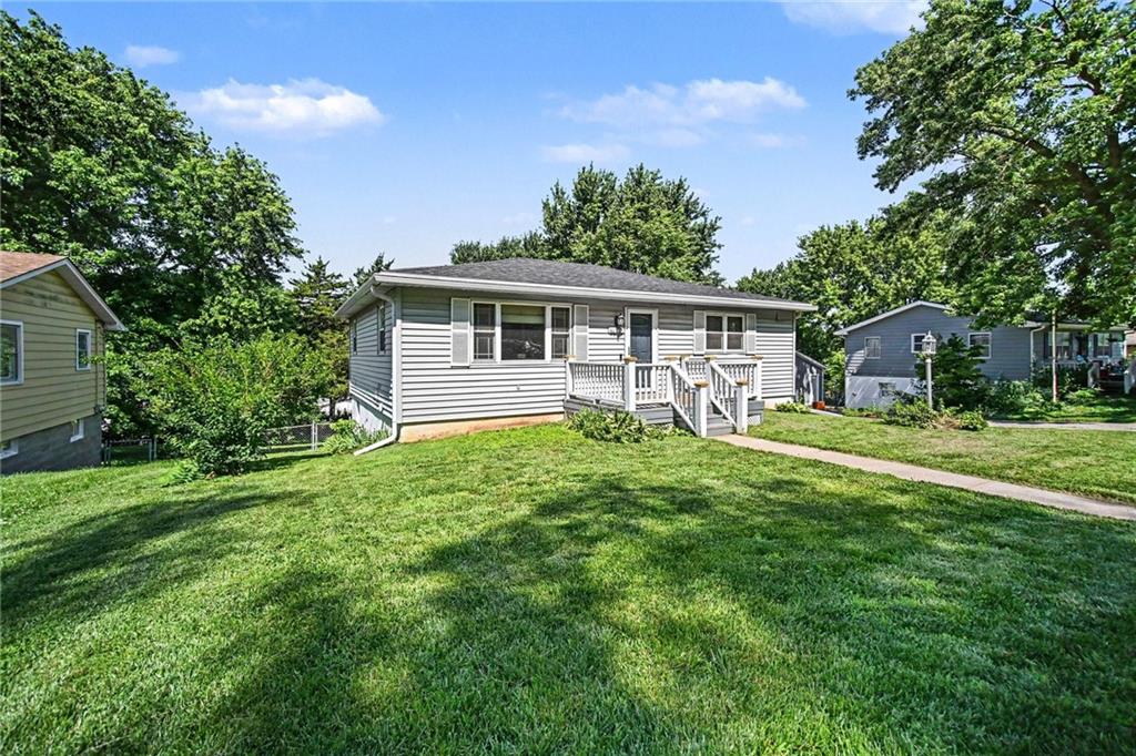 Photo 3 of 5808 Pleasant Avenue