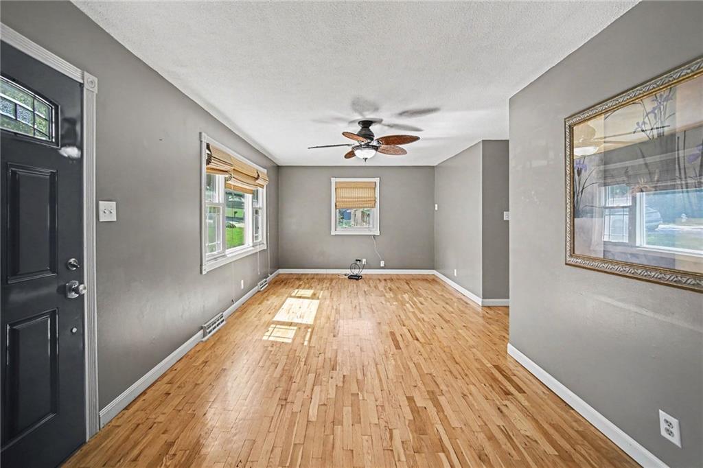 Photo 6 of 5808 Pleasant Avenue