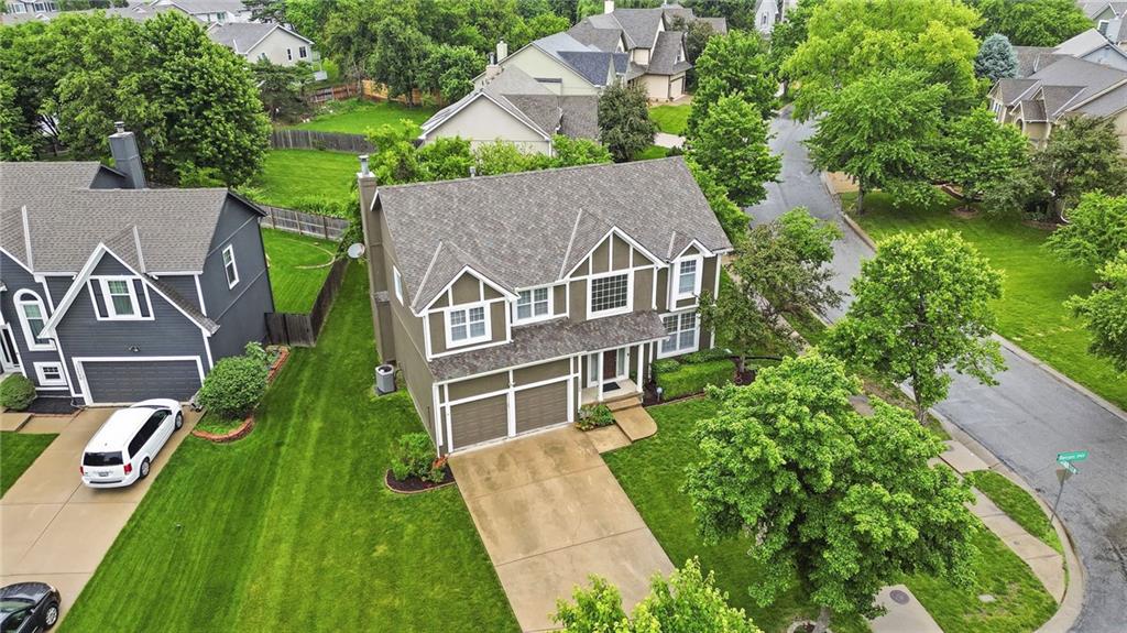 Photo 3 of 12443 Benson Street