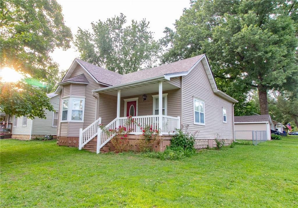 Photo of 617 E Franklin Street