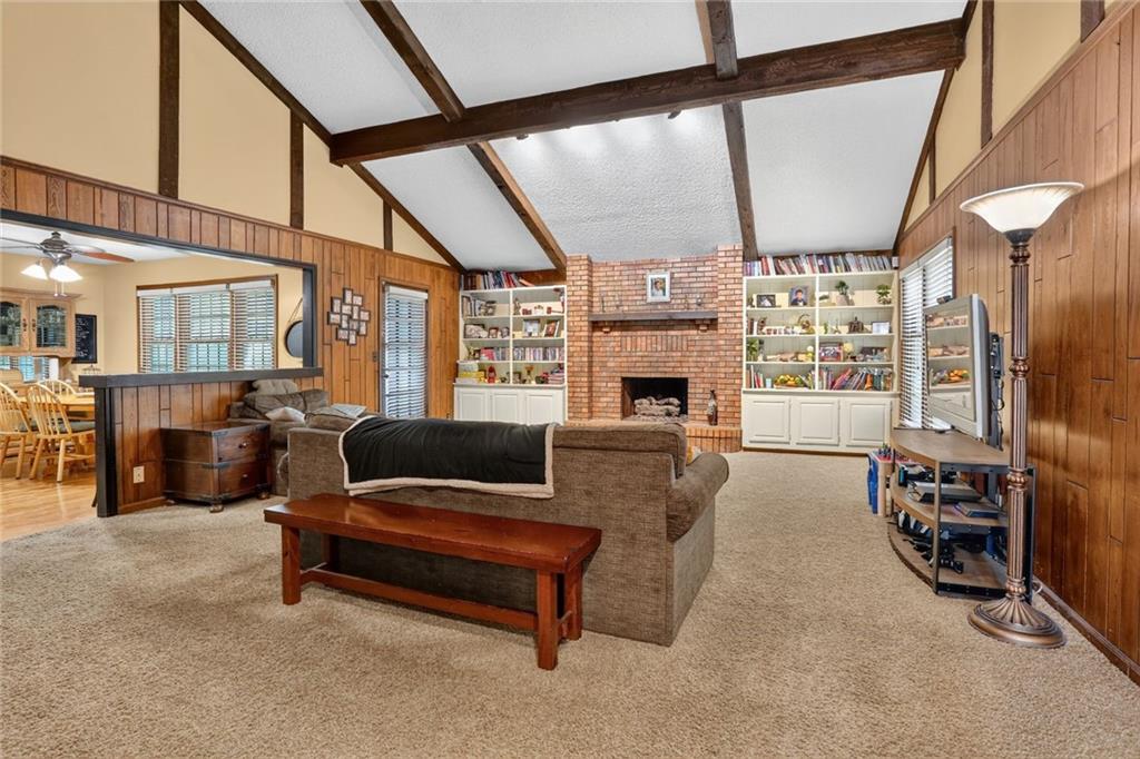 Photo 2 of 16313 W Chur Street