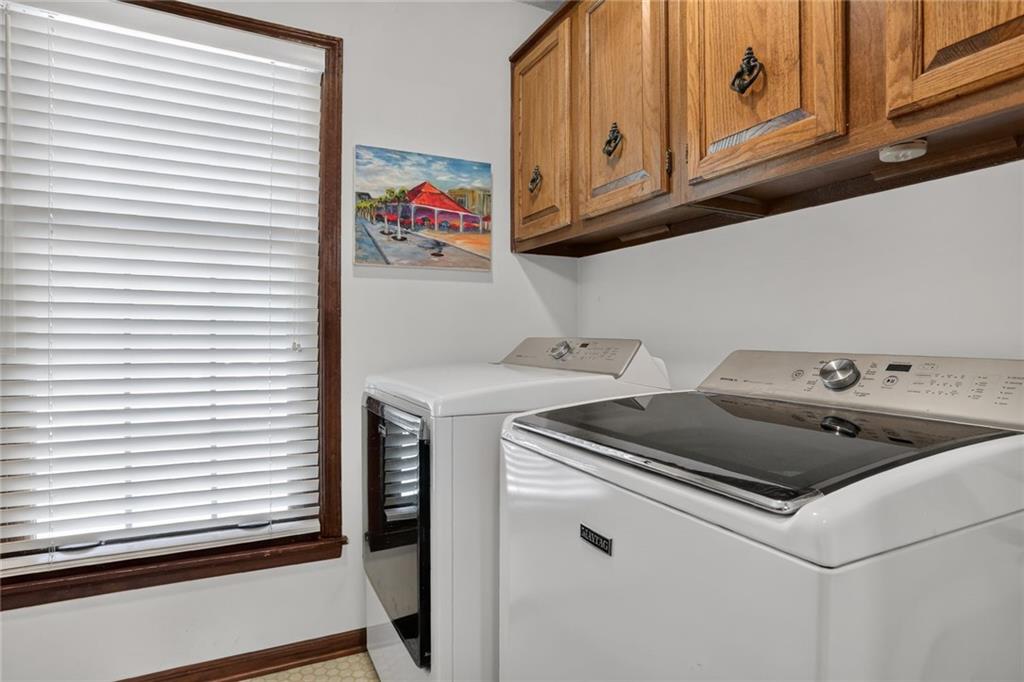 Photo 7 of 16313 W Chur Street
