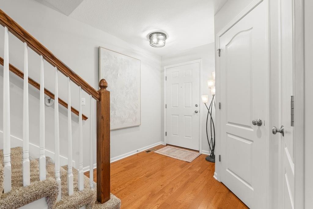 Photo 3 of 1207 SW Arborway Drive