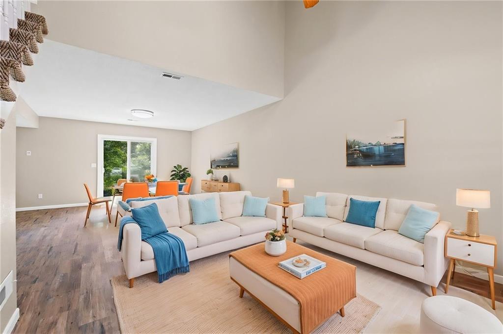 Photo 4 of 760 Spring Circle