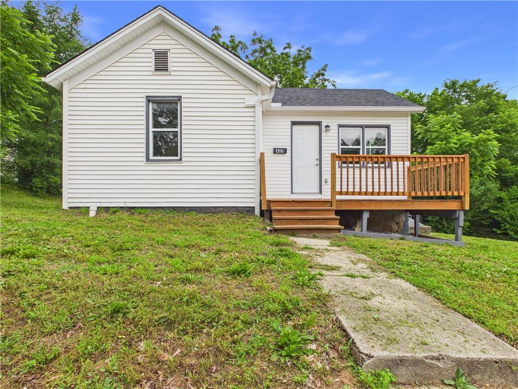 Photo 2 of 409 W Culton Street