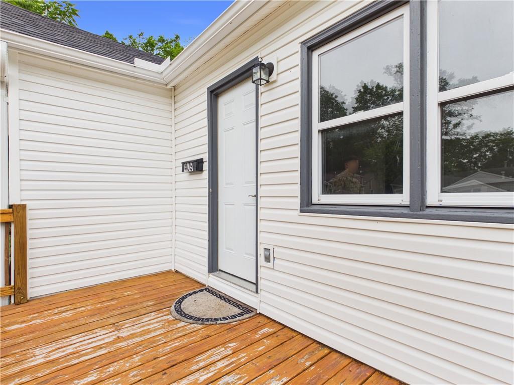 Photo 5 of 409 W Culton Street