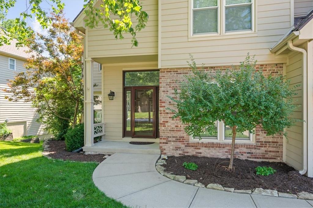 Photo 2 of 7801 N Revere Drive