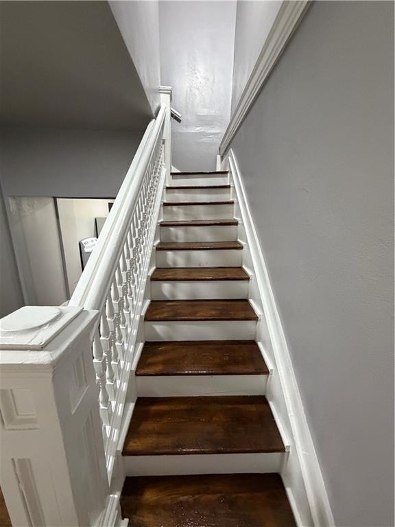 Photo 5 of 1106 Agnes Avenue