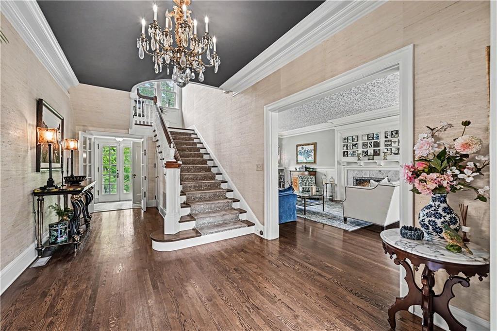 Photo 3 of 1246 W 59th Street