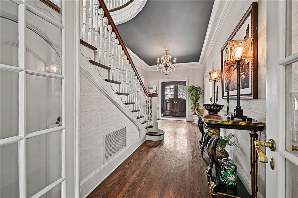 Photo 5 of 1246 W 59th Street