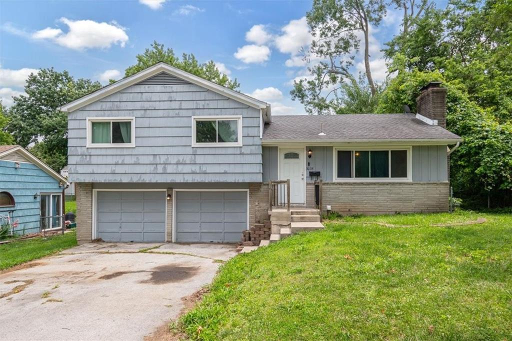 Photo of 3035 ENGLEWOOD Terrace