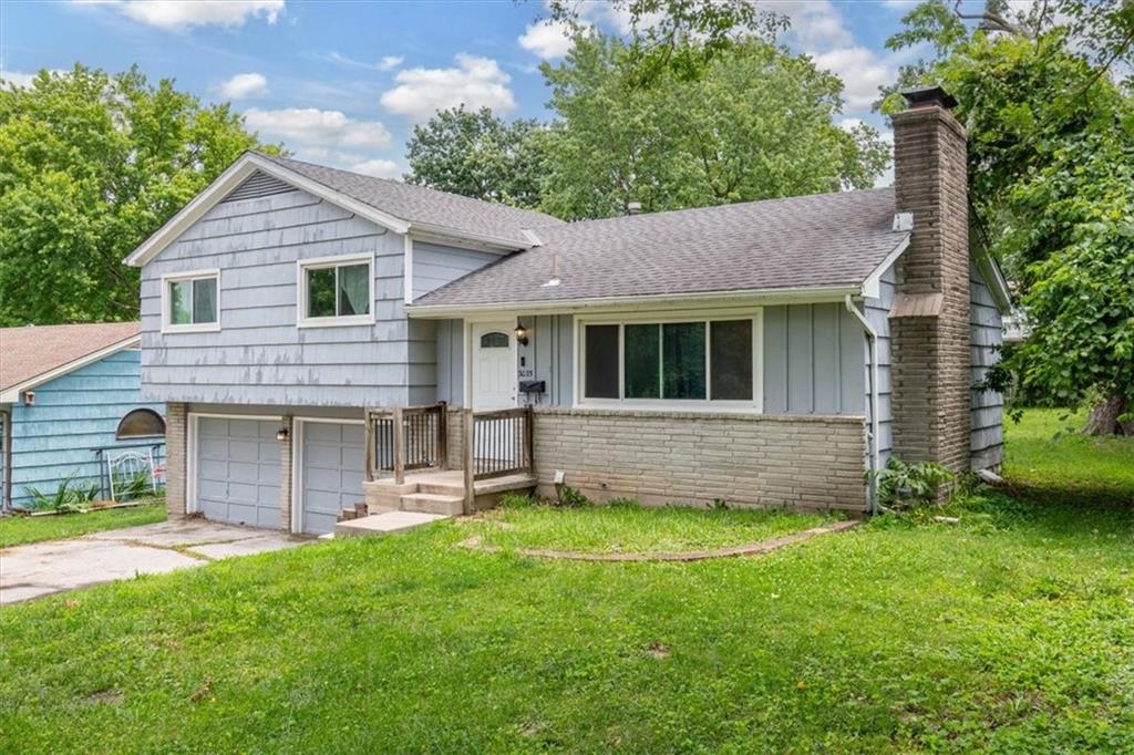 Photo 4 of 3035 ENGLEWOOD Terrace