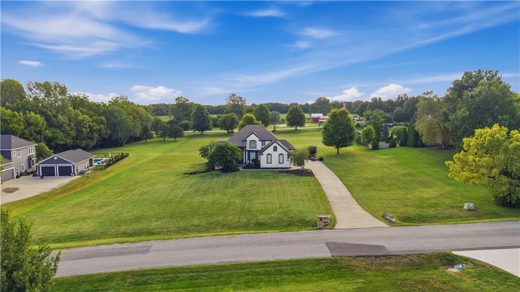 Photo 4 of 17317 S Wheatland Drive