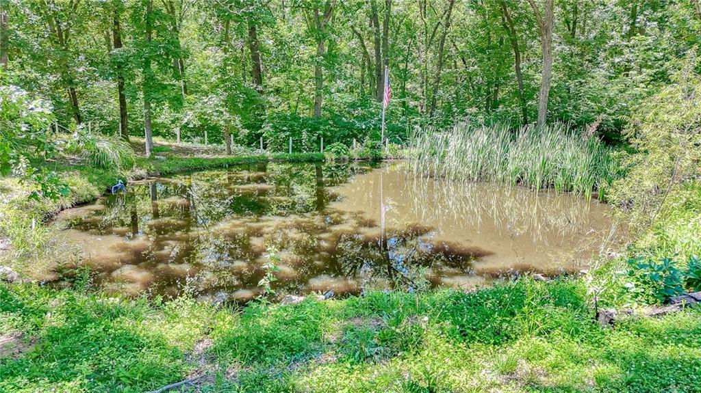Photo 2 of 305 SW 600th Road