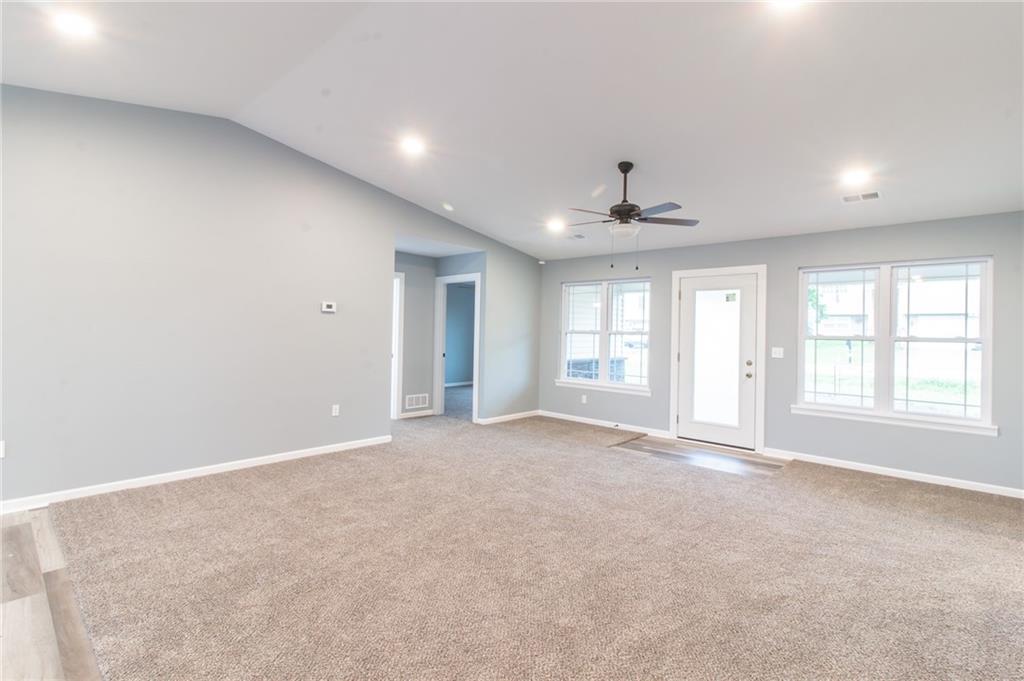 Photo 4 of 296 SW 1311 Road