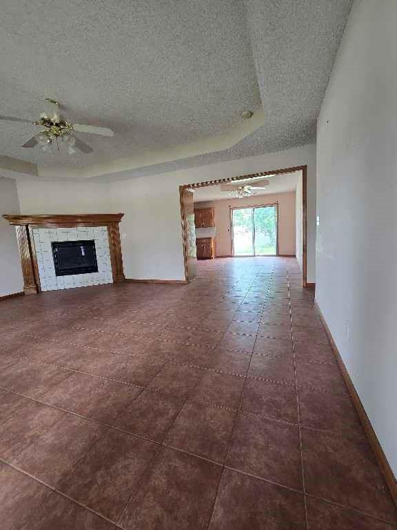 Photo 2 of 1208 Aspen Drive